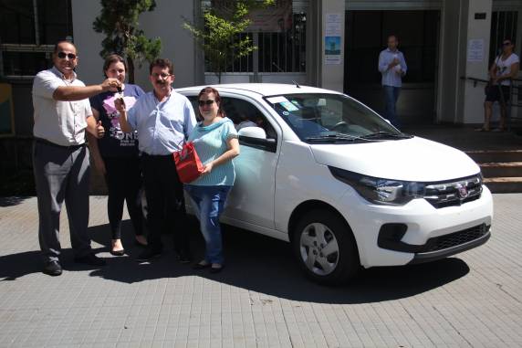Automóvel que 

se soma a frota será utilizado no transporte de pacientes, oferecendo mais conforto e segurança