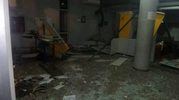 Grupo armado explode agências bancárias em Butiá - foto 4