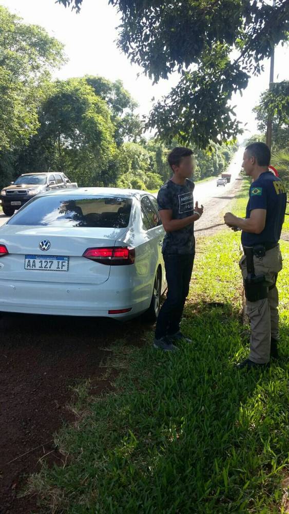PRF flagra veículo argentino a 174 km/h na BR 285 em Panambi - foto 2