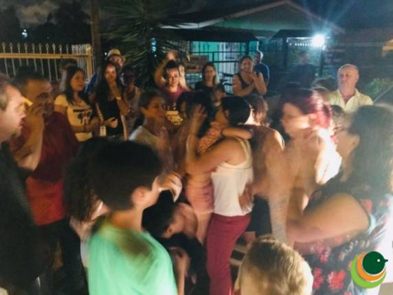 Motoboy localiza menina desaparecida: reencontro com familiares emociona Passo Fundo - foto 4
