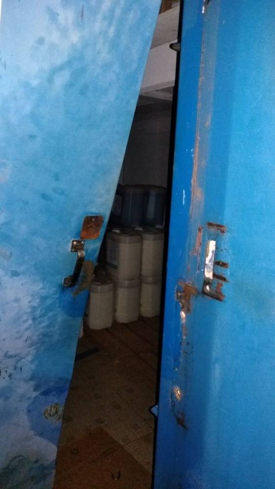 Ladrões furtam agrotóxicos de cooperativa no interior de Cândido
Godoi - foto 3