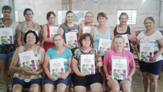 Turma de Lajeado Silva, interior de Independência, iniciou os encontros do curso do Senar na semana passada. Em Três de 

Maio e Horizontina também haverá turmas