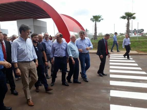 Governador Sartori visita a nova planta da São José Industrial - foto 2