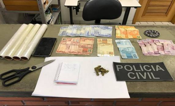Segundo a polícia, família faz parte da 

organização