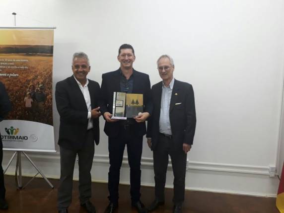 Café da manhã comemora os 50 anos da Cotrimaio - foto 3