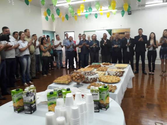 Café da manhã comemora os 50 anos da Cotrimaio - foto 2