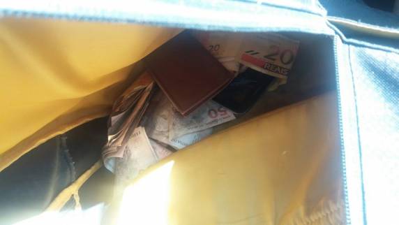 Quadrilha é presa
após fuga, troca de tiros e capotamento na BR-386, em Lajeado - foto 10