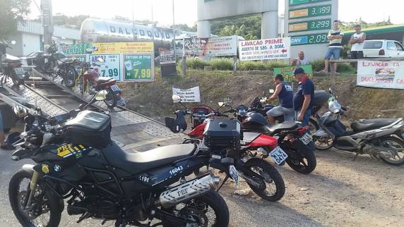 Fiscalização com foco em motocicletas flagra diversas irregularidades na BR 101 - foto 3