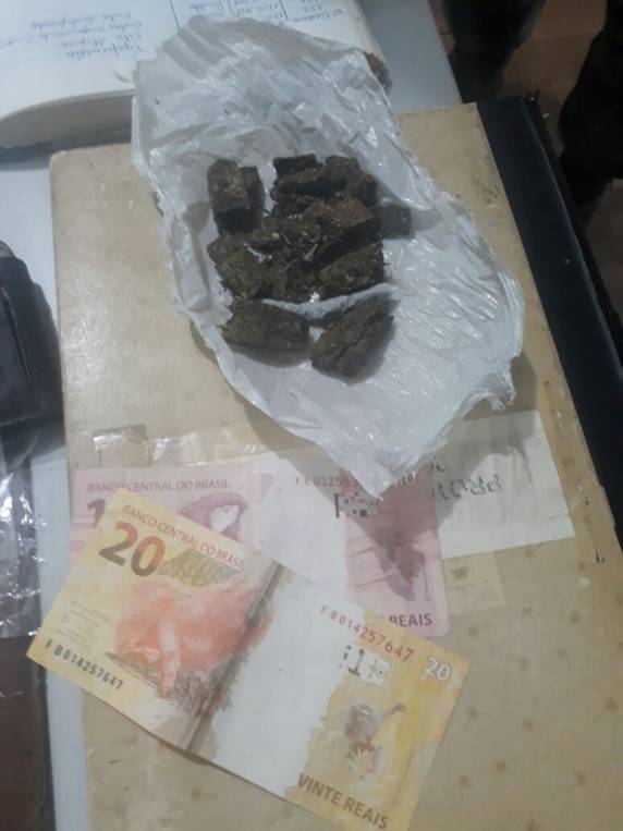 Prisão por tráfico de droga e corrupção de menor - foto 4