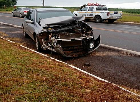 Colisão traseira na BR 472 em Santa Rosa - foto 2