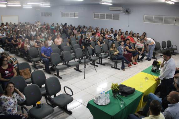 Atividades que 

iniciaram já no ano passado pela gestão tem objetivo de melhorar ainda mais a qualidade da educação pública
