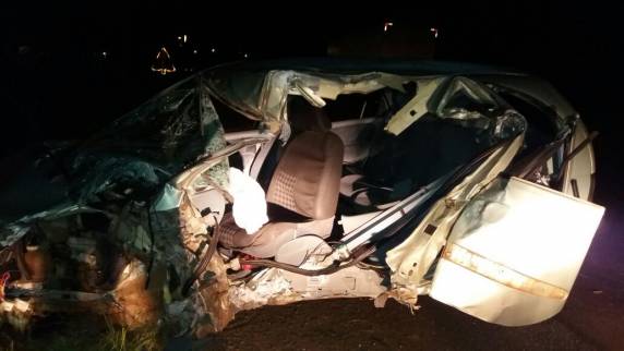 Colisão entre caminhoneta e carreta deixa um ferido na RS 344 em Santa Rosa - foto 2