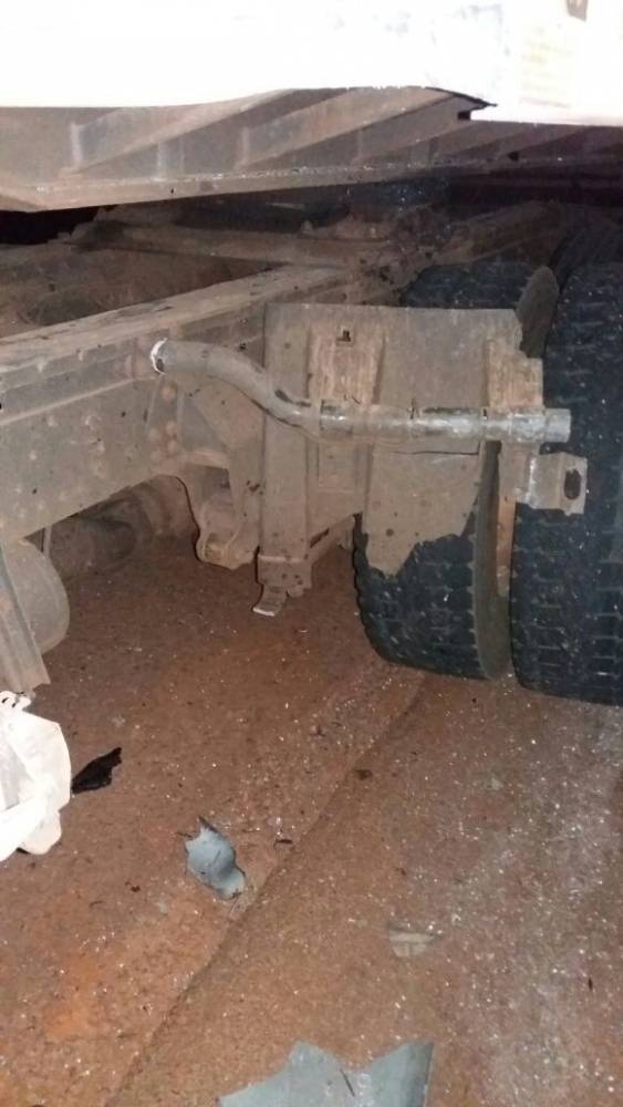Colisão entre caminhoneta e carreta deixa um ferido na RS 344 em Santa Rosa - foto 3