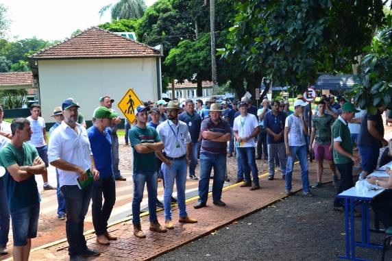 Evento contou com a participação de mais de 220 pessoas, entre produtores rurais, 

profissionais e estudantes