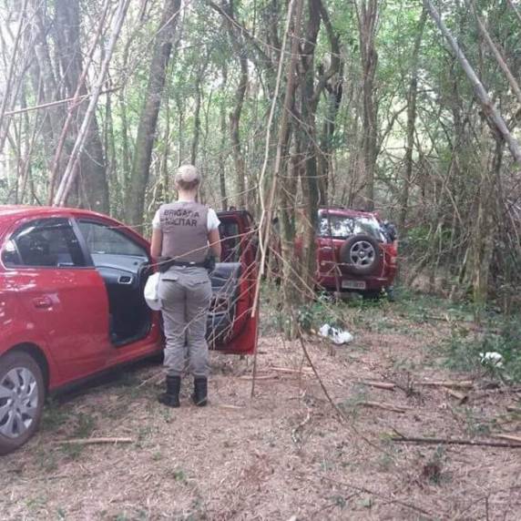 Polícia prende integrantes de
quadrilha que assaltou banco em Braga - foto 5