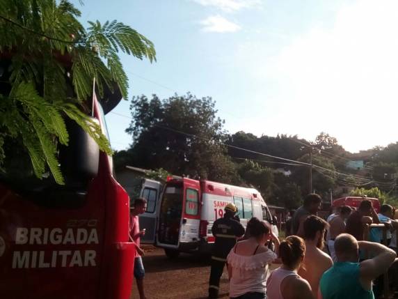 Carro cai de ponte no leito de um rio em Ijuí - foto 3