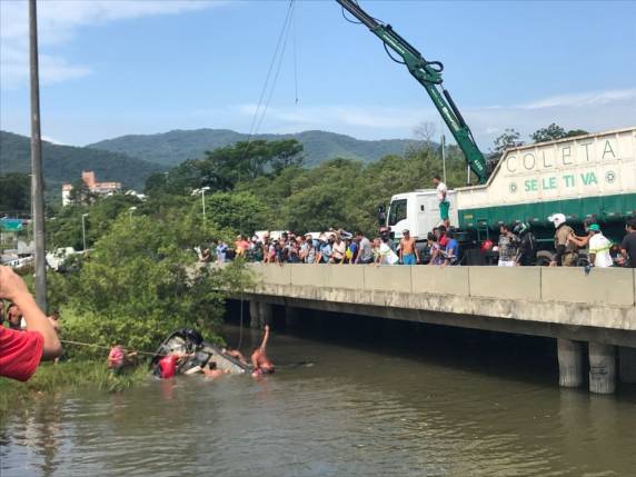 Vítima de 23 anos teve parada cardiorrespiratória neste sábado (3) e sofreu acidente na sexta-feira (2)
