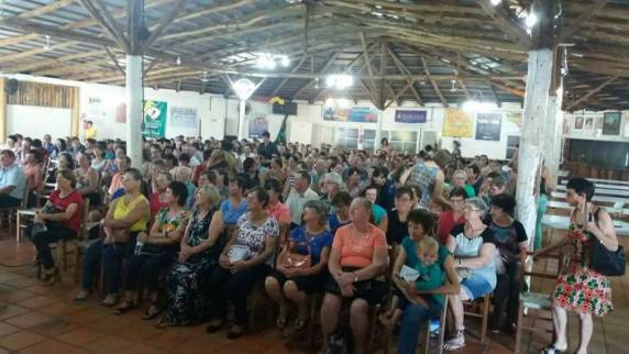 Encontro de Mulheres reúne
cerca de 500 mulheres em Santo Cristo - foto 3