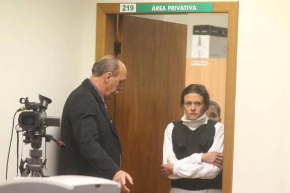 Juiz afirmou que 

Graciele Ugulini ofereceria risco à sociedade se deixasse a cadeia
