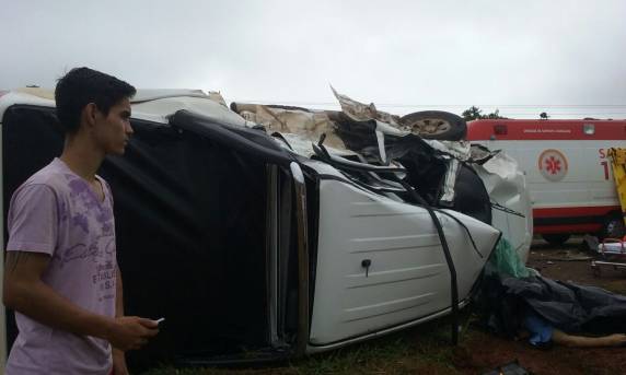 Acidente com morte na BR 472
em Santa Rosa - foto 2