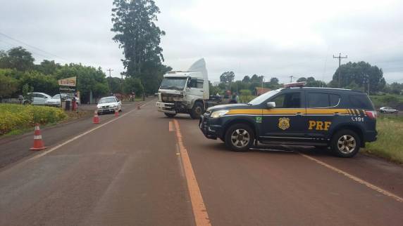Acidente com morte na BR 472
em Santa Rosa - foto 7