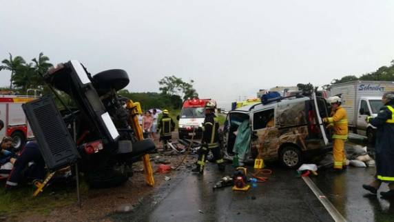 Batida ocorreu na tarde desta quarta-feira (14) no km 66 da rodovia