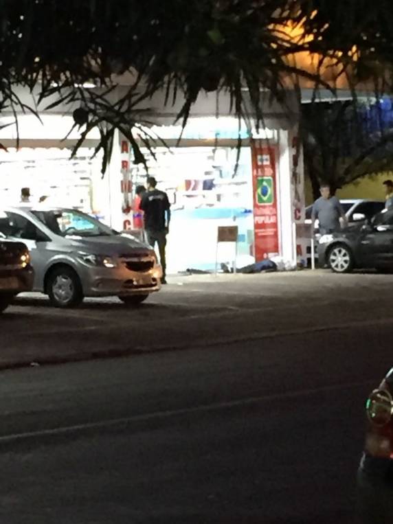 Assaltantes são baleados por vigilante em tentativa de roubo em Passo Fundo - foto 3
