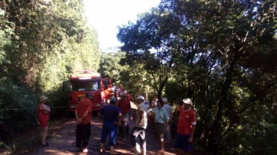 Idoso morre em tombamento de
ônibus no interior de Marques de Souza - foto 3