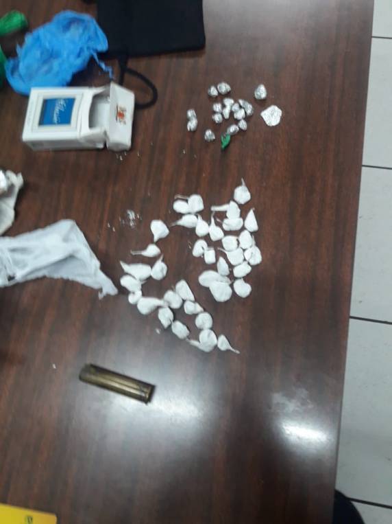 Operação da PC com apoio da BM
resulta na prisão de um casal em Três de Maio - foto 5