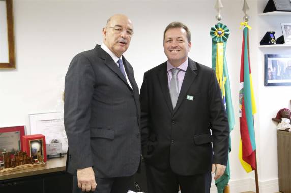 Na ultima 

quarta feira, dia 21 de março, o Prefeito Gilberto empreendeu viagem à capital federal visando ter diversas audiências em diversos ministérios e com diversos parlamentares