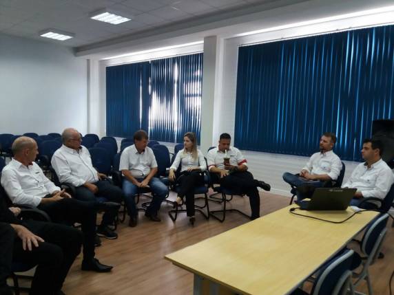FAHOR recebe visita de empresas da região - foto 3