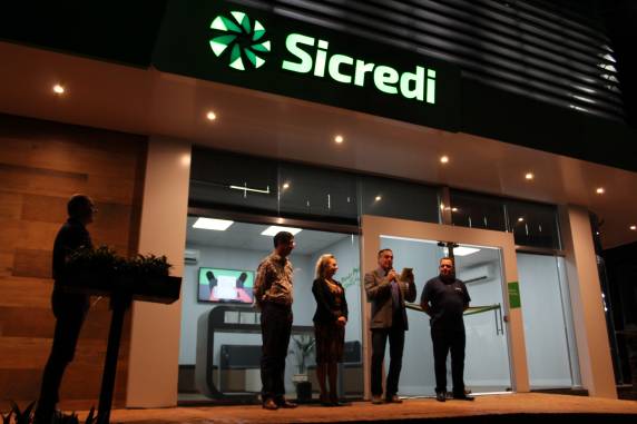 Inaugurado novo posto de autoatendimento da Sicredi - foto 2