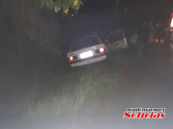 Acidente envolve
dois veículos na RS 342 em Três de Maio - foto 2