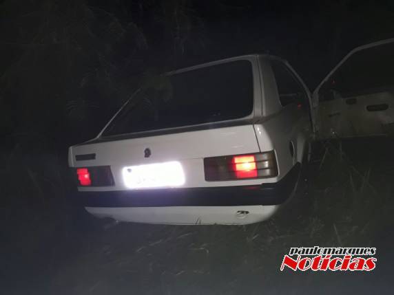 Acidente envolve
dois veículos na RS 342 em Três de Maio - foto 5