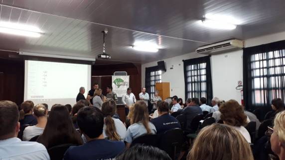 Três de Maio elege delegados e propostas para
Consulta Popular - foto 3