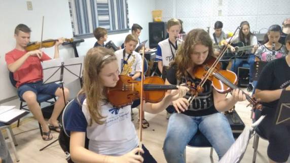 Orquestra Jovem, umas das principais atividades musicais do CFJL - foto 3