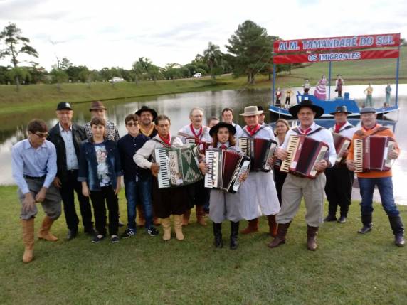 Participação de gaiteiros inhacorenses no 10º Gaitaço de Almirante Tamandaré do Sul - foto 3