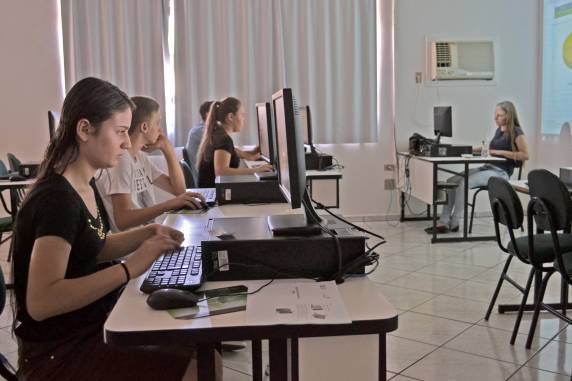 A formação tem 20 horas de duração, é gratuita e terá aulas nas noites de segundas-feiras e quartas-feiras, de 7 a 28 de maio