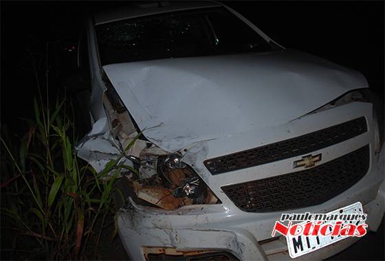 Veículo Montana é abandonado após acidente na RS 342 em Três de Maio - foto 2