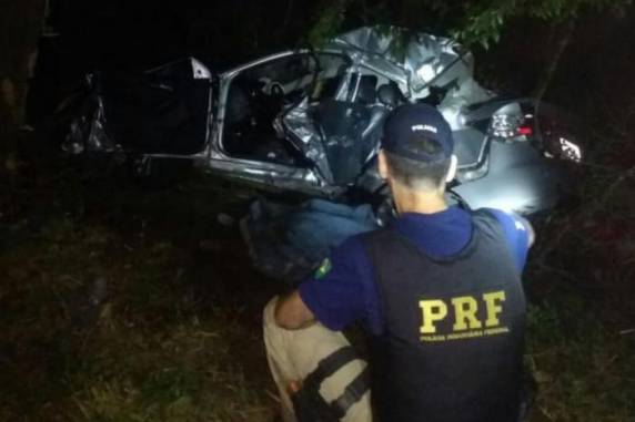 Uma passageira de 18 anos foi encaminhada para atendimento hospitalar