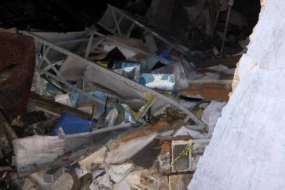 Agência 

bancária de Formigueiro é atacada por criminosos - foto 3
