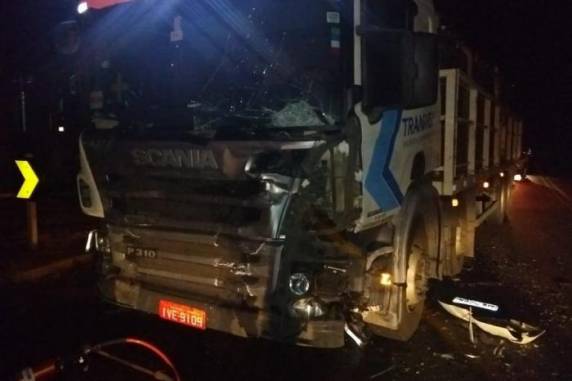 Dez familiares viajavam de Alegrete para Passo Fundo em 

dois veículos na noite de sábado