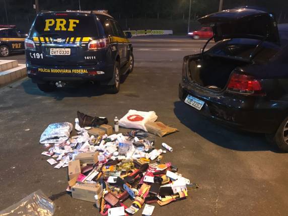 Quatro pessoas são presas na BR 101 em Barra Velha com objetos furtados - foto 5