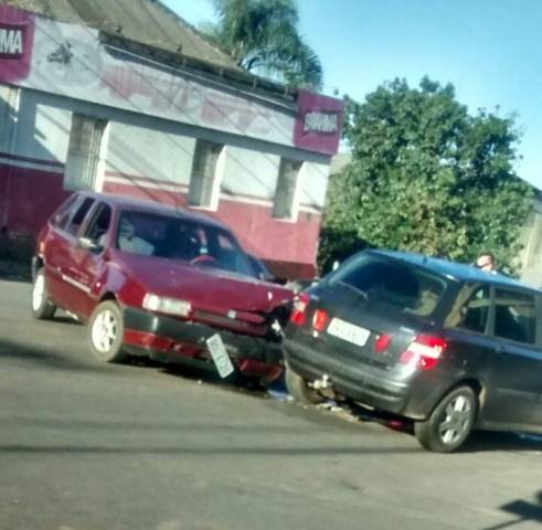 O homem fugiu após se envolver em acidente