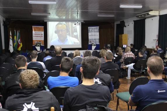 Fórum de Informática Setrem inicia com palestras sobre
cultura digital e agronegócio - foto 3