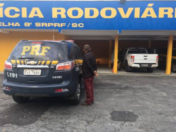 PRF realiza grande apreensão de crack e cocaina em Barra Velha/SC - foto 6