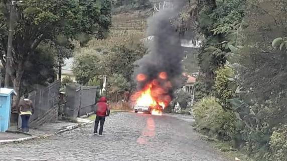 Crime ocorreu por volta das 12h30min deste 

sábado