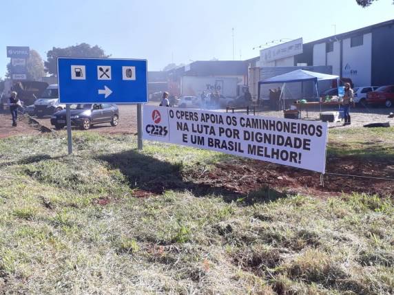 Veja quais municípios do RS registram manifestações de caminhoneiros em rodovias - foto 4