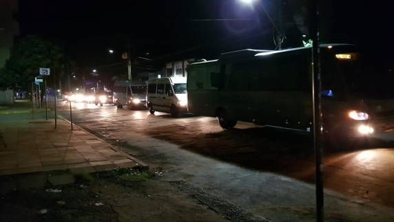 Manifestação tomou as ruas centrais do município de Santo Augusto - foto 3