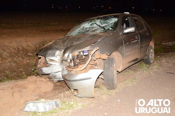 Veículo colide em
placa na BR-386, em Frederico Westphalen - foto 3